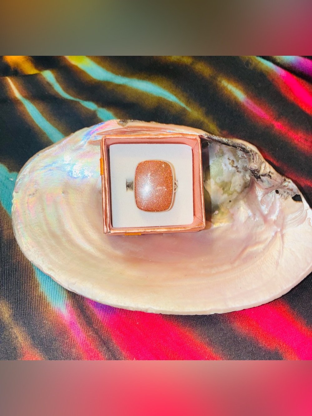 Sparkling Sandstone Gem Set in a Solid Sterling Setting - Picture 9 of 12